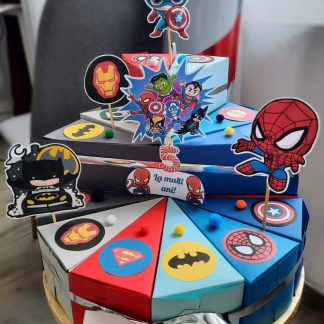 Tort cu Supereroi