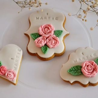 Mărțișoare din turtă dulce și fondant delicios